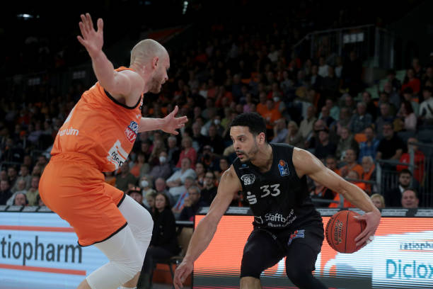 欧洲足坛再 欧洲足坛再