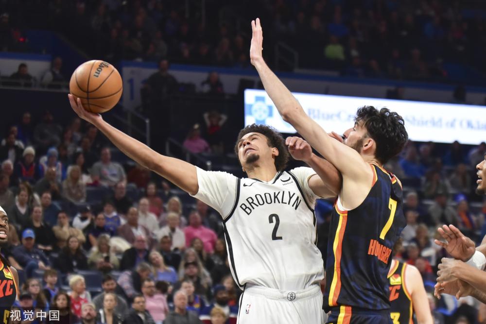 期以来坚持 期以来坚持